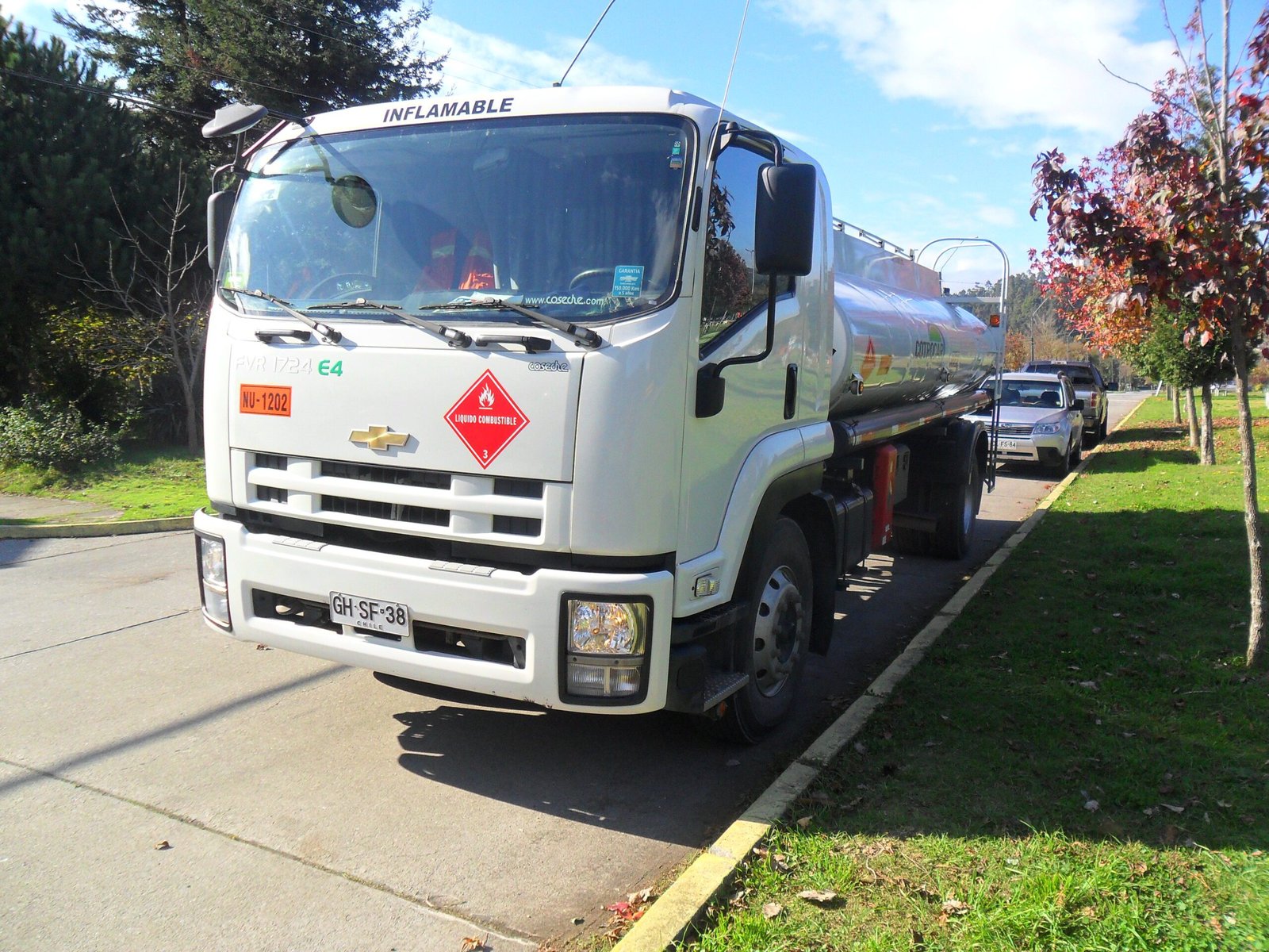 SERVICIOS DE DISTRIBUCIÓN DE COMBUSTIBLE